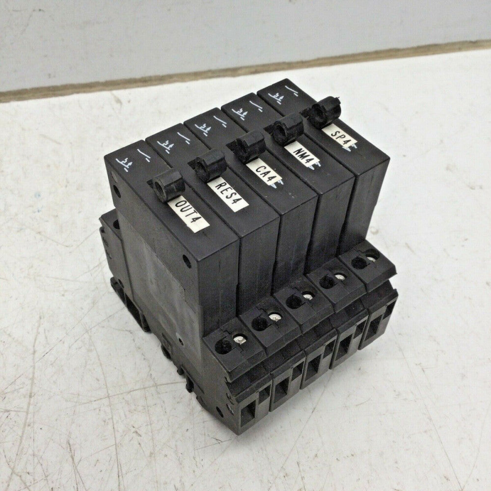 PHOENIX CONTACT TMC-1-F1-100-4A 4 A THERMOMAGNETIC CIRCUIT BREAKER DIN RAIL (5PK