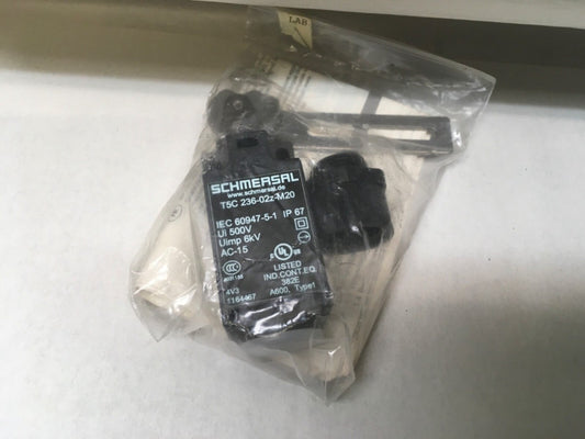 (NEW) SCHMERSAL T5C 236-02Z-M20 500V 6kV Type 1 Hinged Limit Switch (KB)
