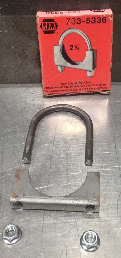 1 Unit GENUINE NAPA MUFFLER CLAMP 7335336 Nos Surplus