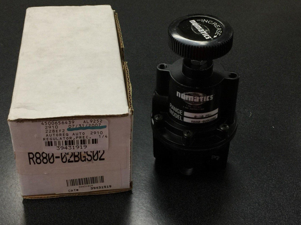Numatics R880-02BGS02 Precision Regulator 1/4" NPTF W/Pos Stop 