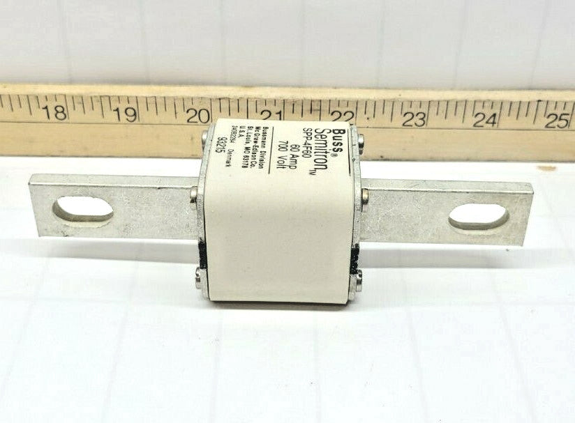 New Bussmann Semitron 60 Amp Square Body Fuse 700 VAC  SPP-4F60