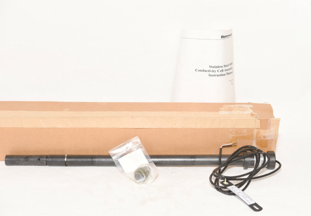 Honeywell Conductivity Cell 04908-001-33-093-X7-02-000-00 NEW