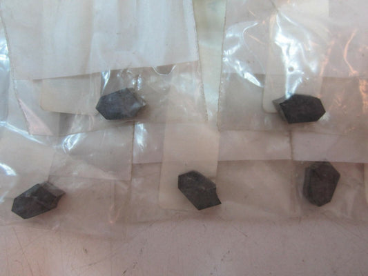 (25108232) NGTR-5-C2 Carbide Cut Off and Groove Inserts New - Lot of 5 