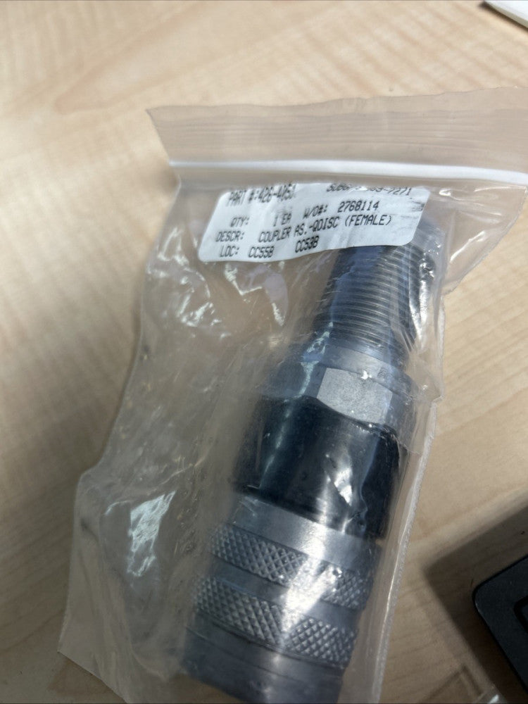 NEW OEM CATERPILLAR 426-4051: 1-14" Quick Disconnect Coupler
