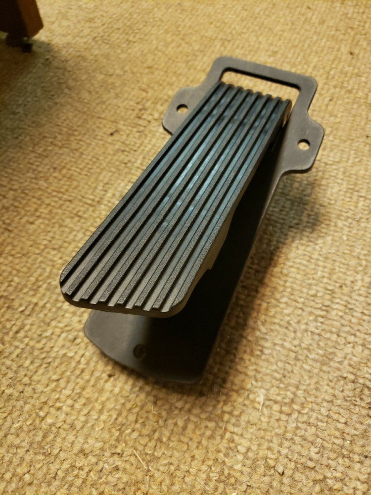 NILFISK 10438 ACCEL PEDAL FOR ADVANCE, CLARK, VIPER MACHINES