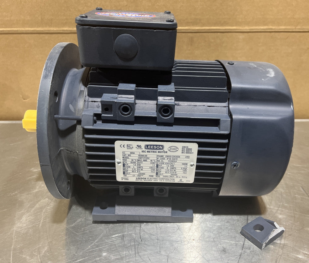 Leeson 192065.00 230/460V Motor 1 1/2HP 1700 RPM Nos Surplus
