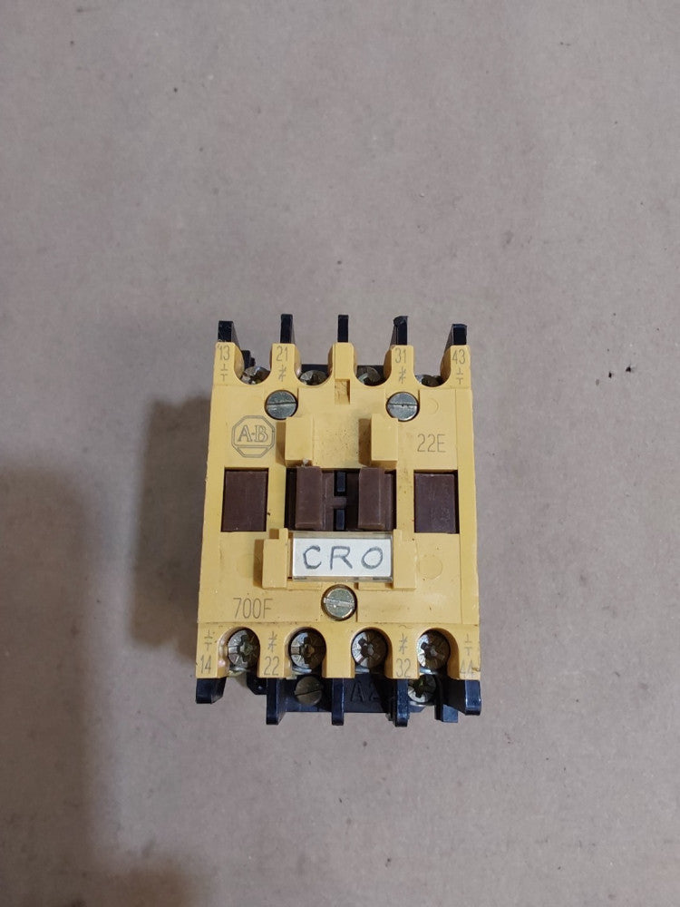 Allen Bradley 700-F220A1 / 700F220A1 Control Relay Contactor 120V Ser B