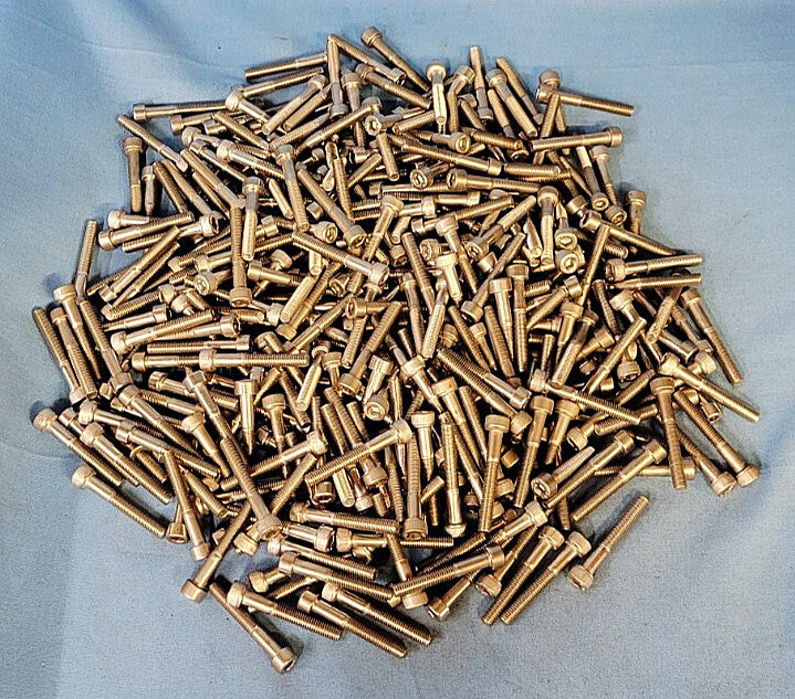 SOCKET HEAD CAP SCREW M5-0.8 X 35MM STAINLESS STEEL (LOT OF 285)