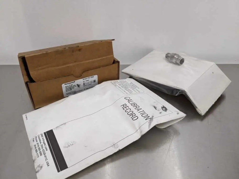 Honeywell A-205/060-5296-06S PSI Sensotec Transducer Nordson 135943