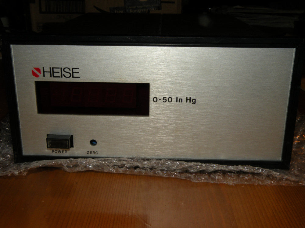 Heise model 710A Digital Pressure Gauge Range 0 - 50 In Hg
