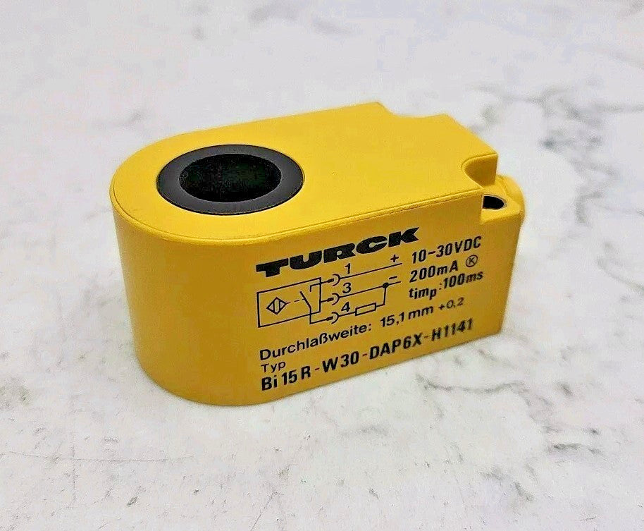 Turck Bi15R-W30-DAP6X-H1141 Ring Sensor Inductive Sensor 10-30 Vdc 200mA Used