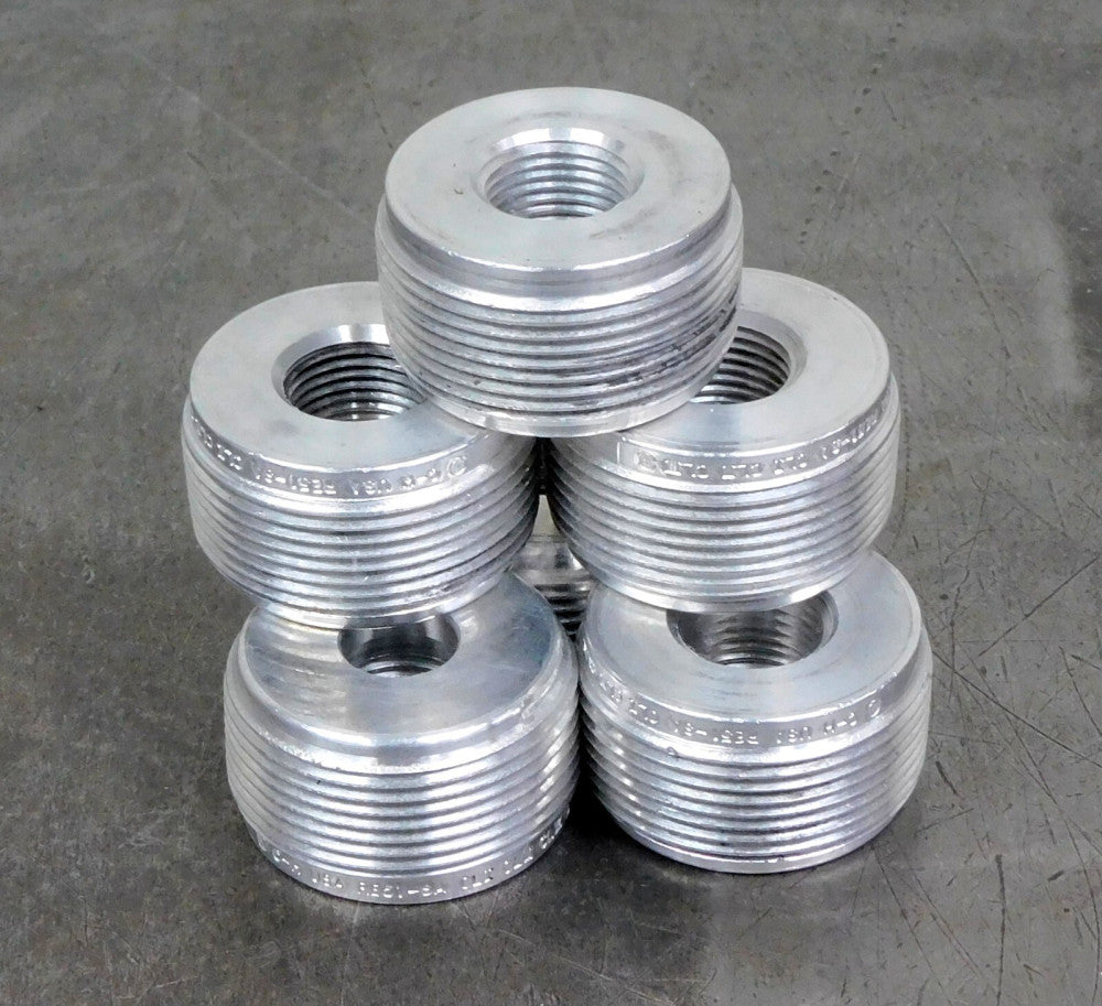 Eaton Crouse-Hinds RE51-SA Reducing Bushing 1/2" X 1-1/2" NPT Lot of Six (6)