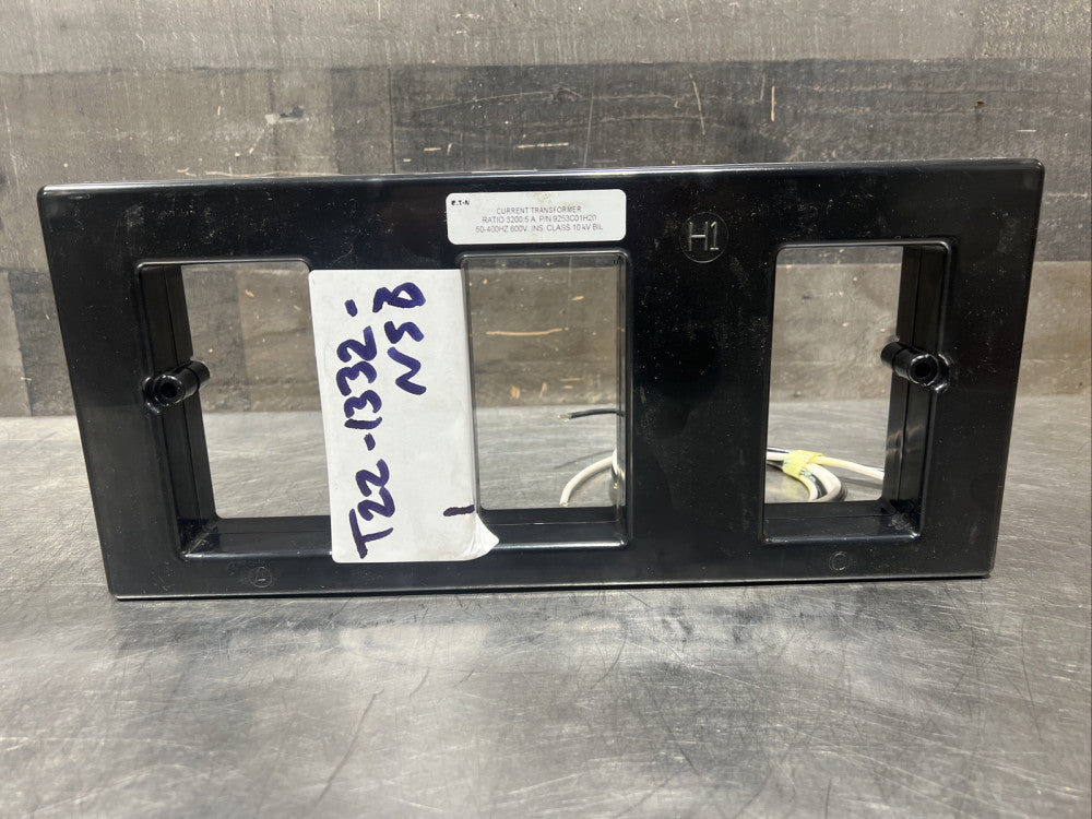 Eaton 9253C01H20 Current Transformers 600V Ratio 3200:5 10kV Nos Surplus