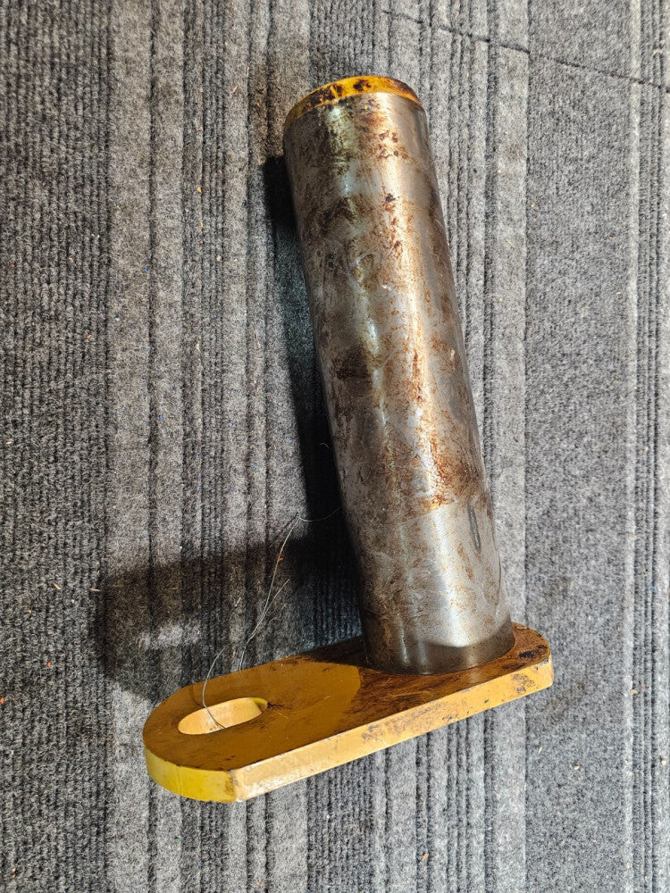Heavy Duty Bucket Flag Linkage Pin 12" Length x 3" Pin Dia, 8-inch Base Width