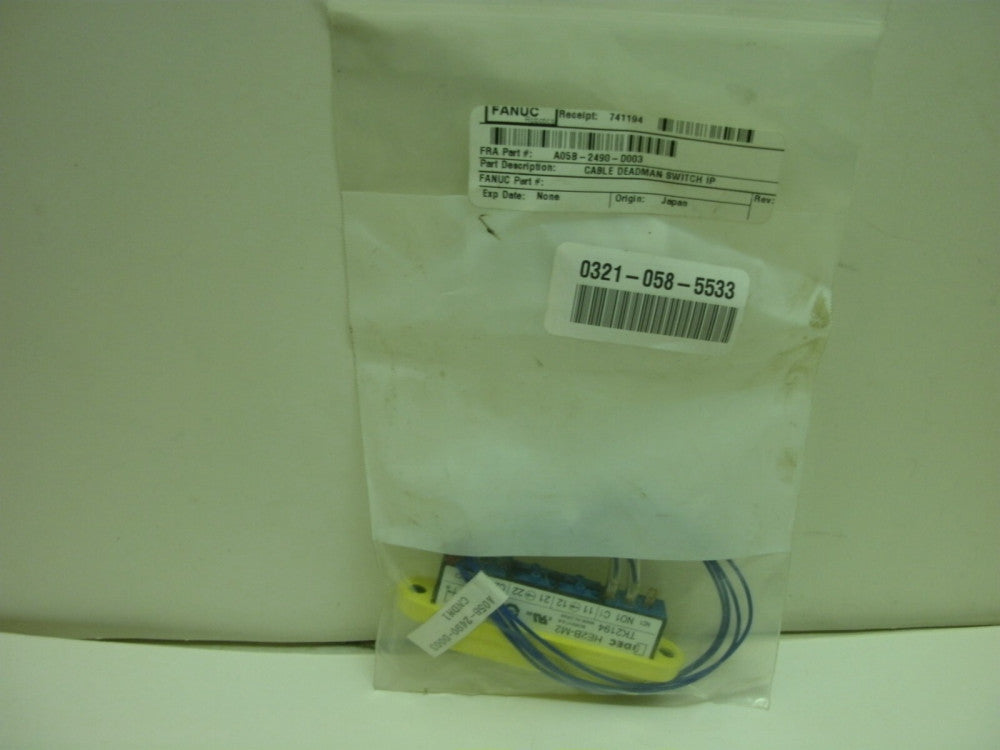 IDEC HE2B-M2 BASIC ENABLING SWITCH LATCHING PANEL MOUNT ACTUATOR TYPE NEW NO BOX