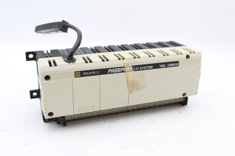 Square D TBXDMS16C222 8 in / 8 out Control Unit *Missing Plastic Wire Cover