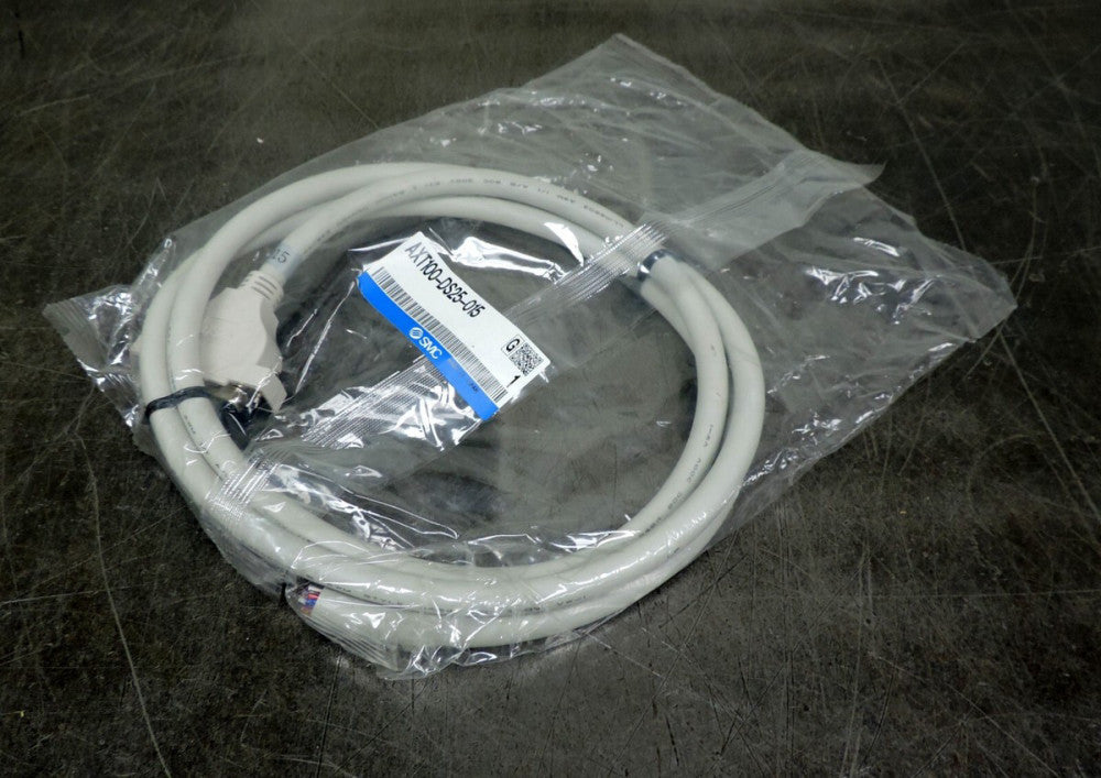 SMC AXT100-DS25-015 F Type Connector Cable