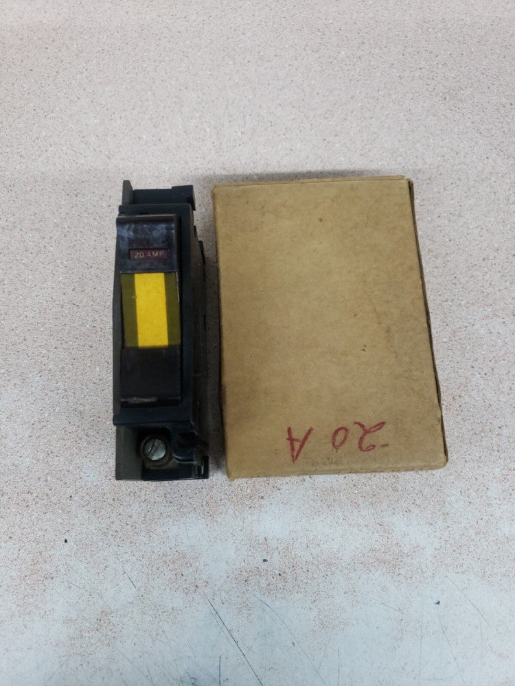 1613  Circuit Master Bull Dog Breaker20a 1p