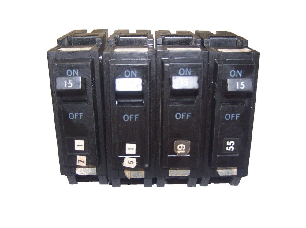 4) GE 15 AMP CIRCUIT BREAKERS 240 VAC 1 POLE THQL115  LOT OF 4