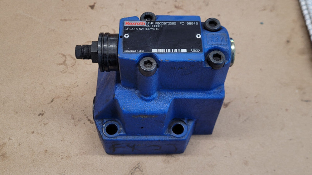 Rexroth R900972595 FD 98916 Hydraulic Valve