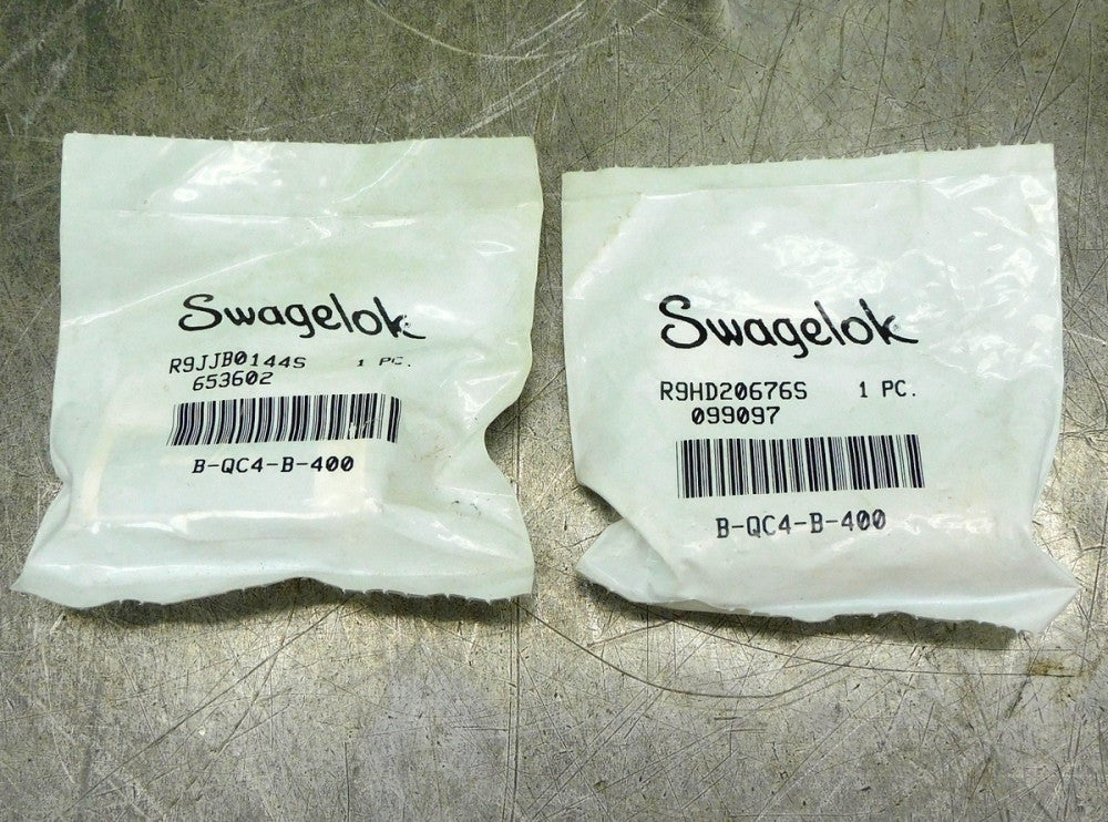 Swagelok B-QC4-B-400 Brass Quick Connect Fitting 1/4" Lot of Two (2)