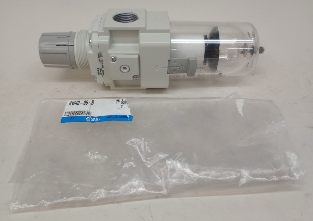 SMC AW40-06-B Filter Regulator 3/4" Port