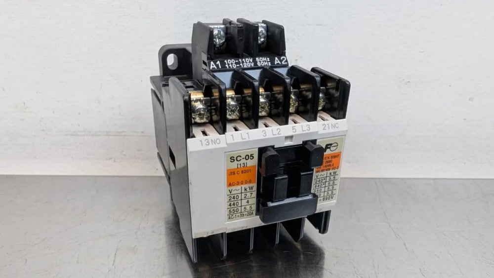 Fuji SC-05 Magnetic Contactor 1NO 1NC 100-110/110-120VAC Coil 20A