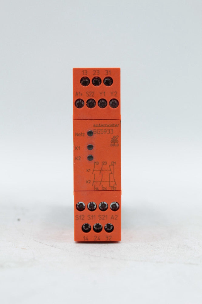 Dold BG5933.22/61 Safety Relay Module