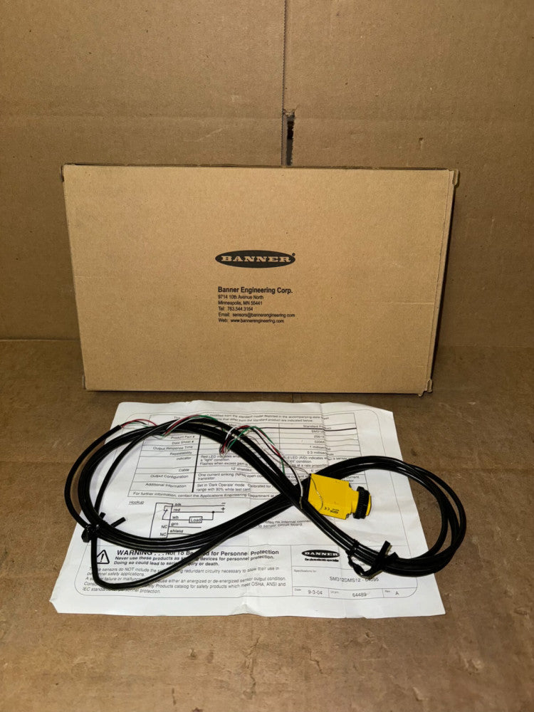 BANNER ENGINEERING SM312DMS12-64095 PHOTOELECTRIC SENSOR, NEW-OPEN BOX!