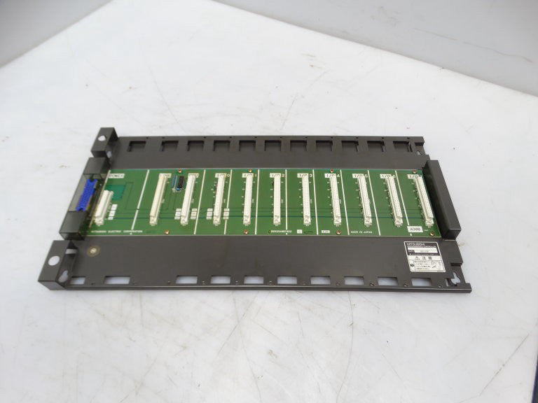 MITSUBISHI A38B 8-SLOT BASE UNIT (147803 - USED)