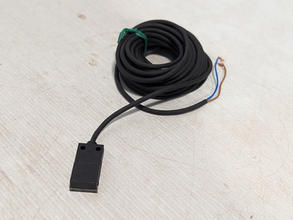 Panasonic GXL-15FU Inductive Proximity Sensor