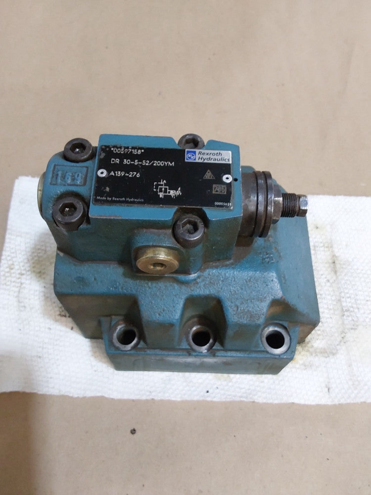 REXROTH Hydraulics DR 30-5-52/200YM =Used= 00597158. A139-276