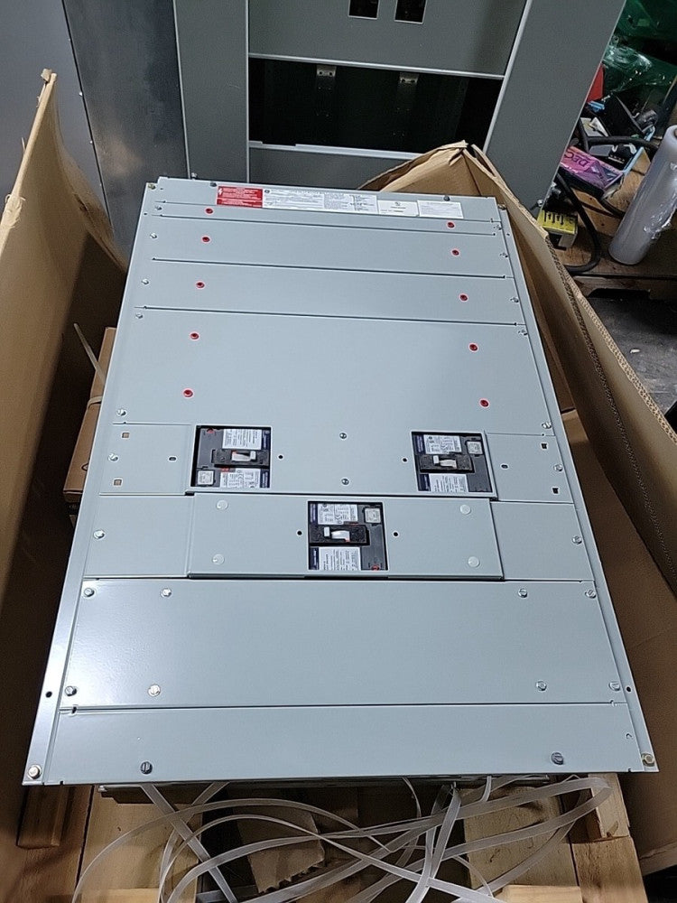 New GE Spectra Panelboard INTERIOR  APNB  800A W/3 BREAKERS SFHA36AT0250 200A