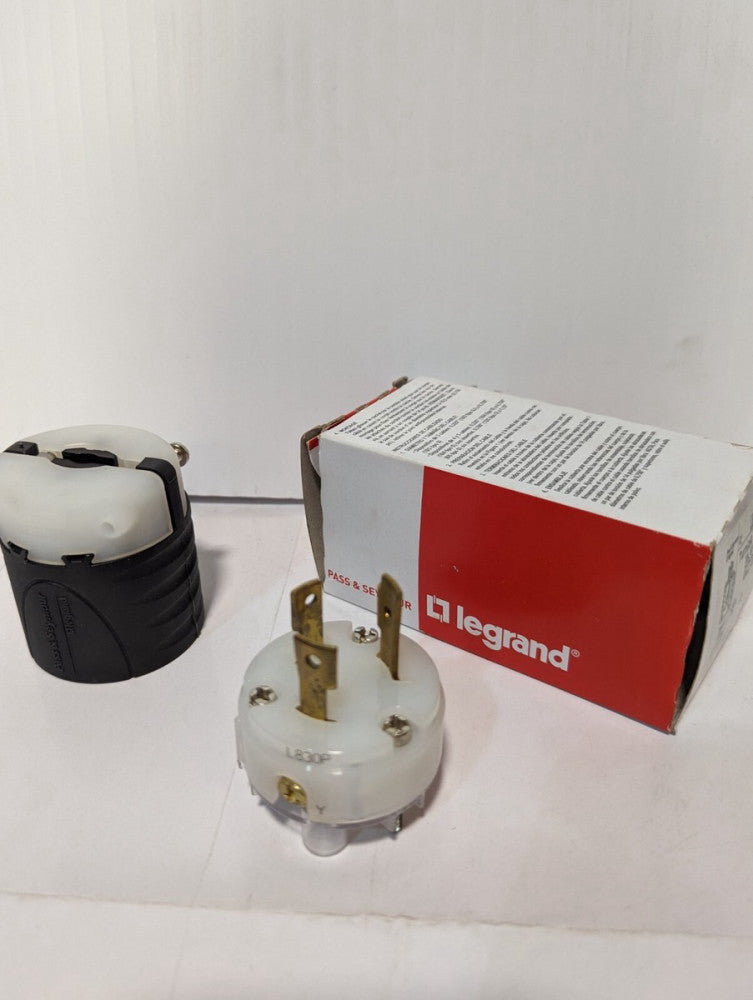Pass & Seymour Legrand L830-P Turnlok Plug 30A, 480V, NEMA L8-30P 