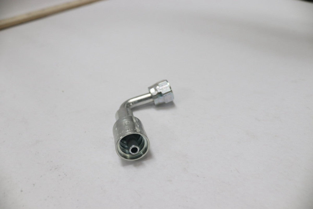 Parker 90-Deg Elbow Hydraulic Hose Fitting  Stainless Steel 5/8" x 3/4" Hose