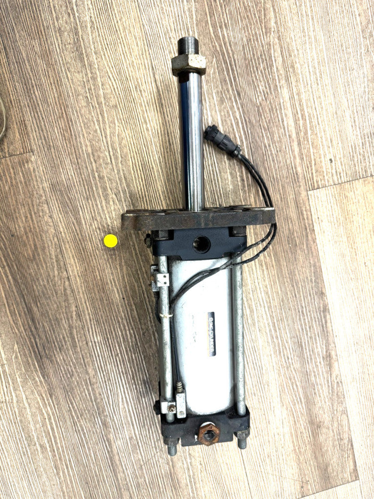 SMC SWITCH AIR CYLINDER CDA1FN100-150-A51