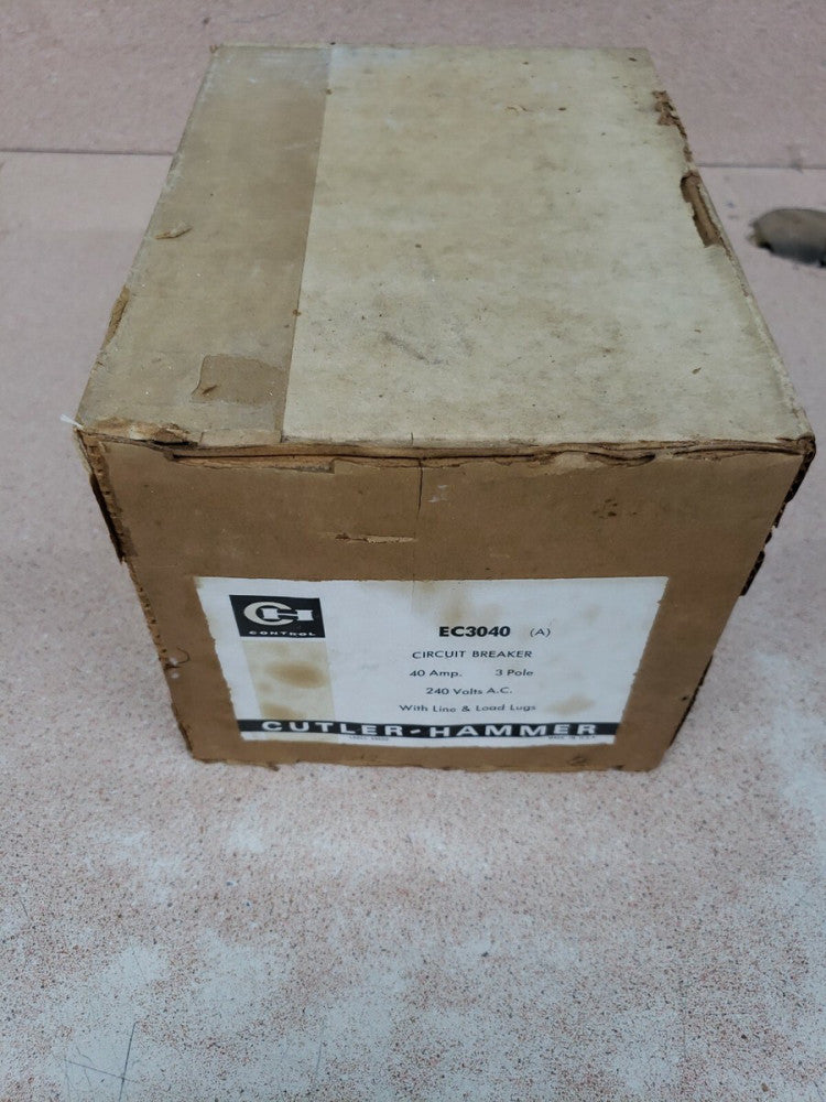 Nos  Cutler Hammer EC3040 Circuit Breaker 40 amp 3 pole 240 Vac