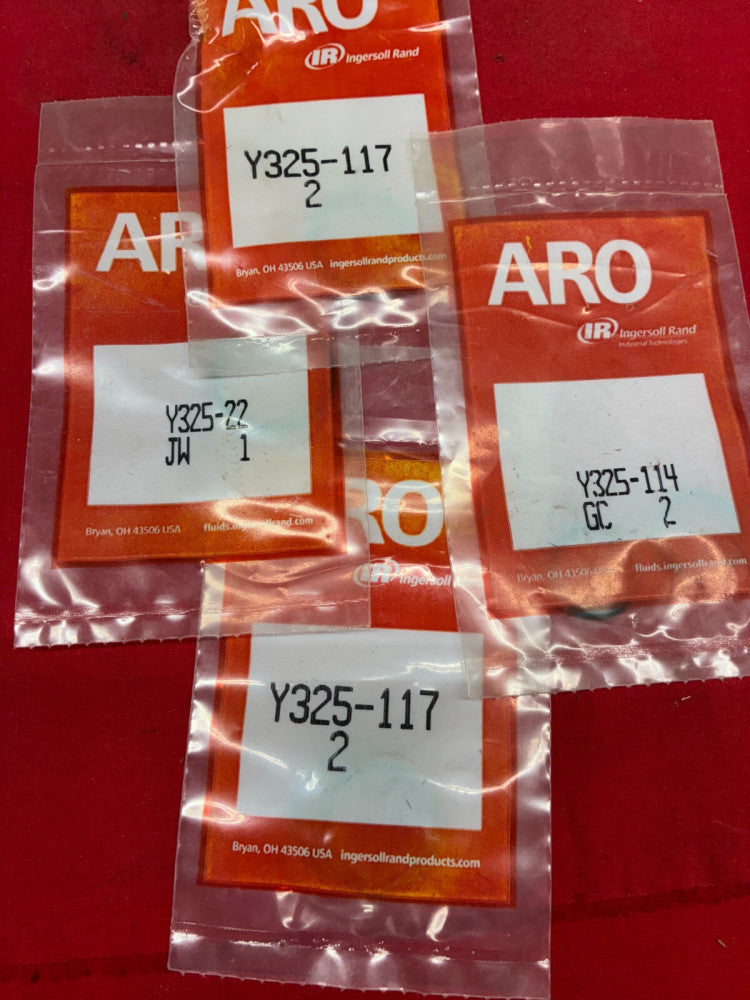 ARO INGERSOLL RAND ASSORTED O-RINGS Y325 (LOT OF 6)