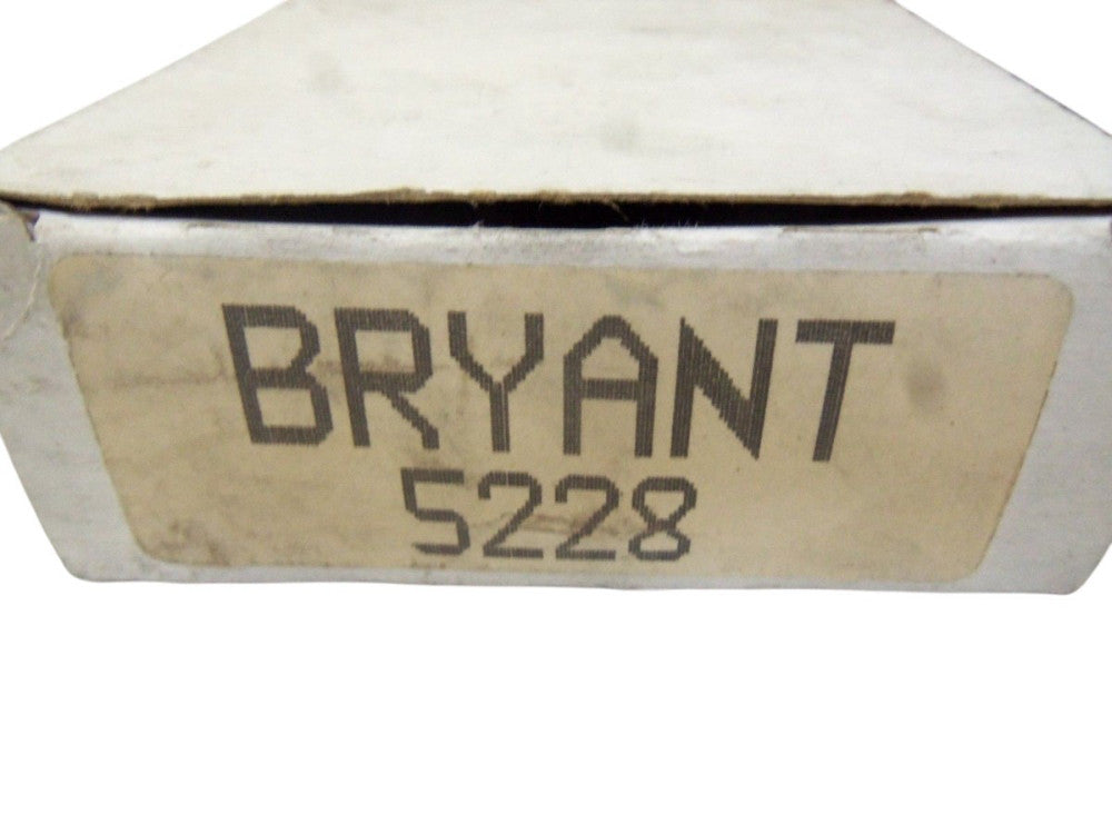 LOT OF 3 BRYANT 5228 NSMP