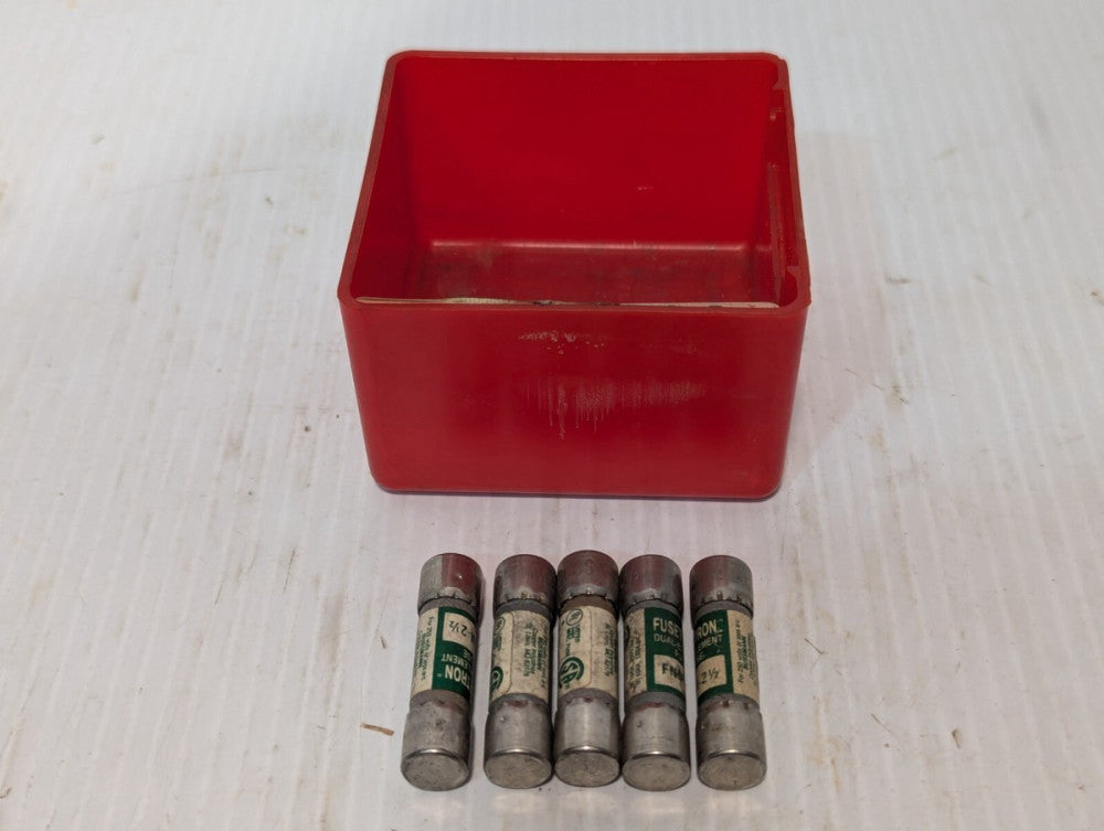 Lot of 5 Bussmann FNM-2 1/2 Fusetron 2.5A Time Delay, Dual Element Fuse, 250vac