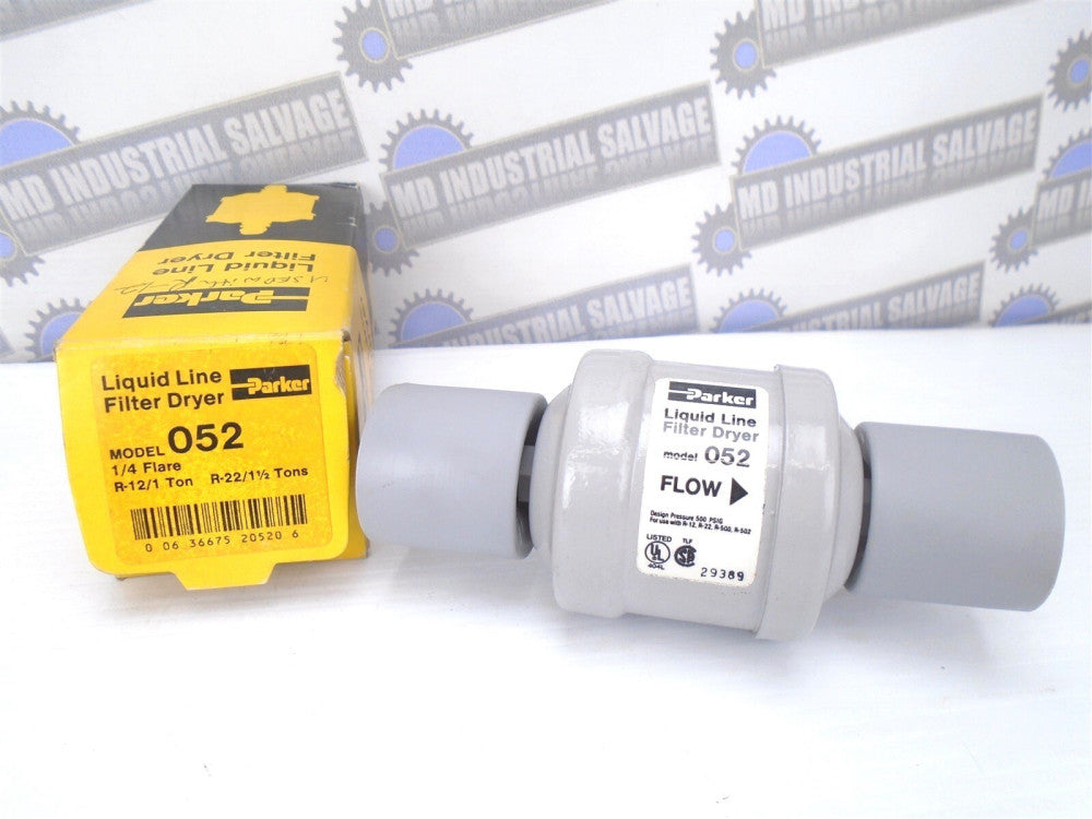 Parker - 052 - Liquid line FILTER DRYER - 1/4" Flare - 500 PSIG - (NEW in BOX)