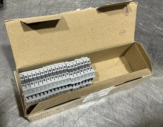19Pcs/Box New For PHOENIX CONTACT terminal block UK 5 N 3004362 NOS Surplus