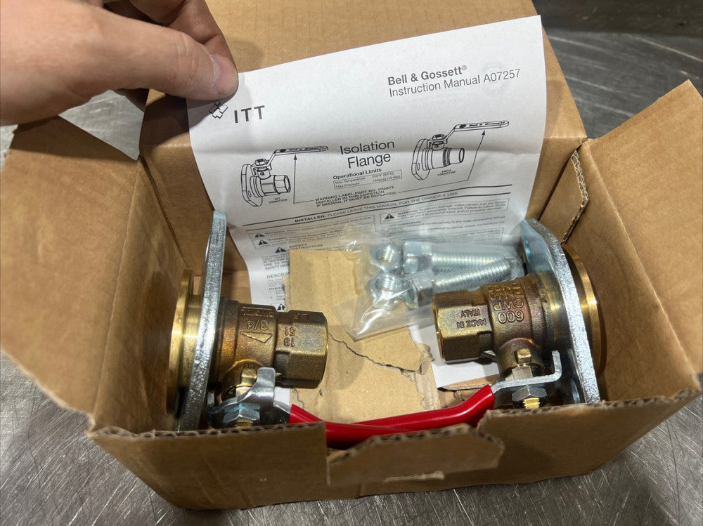 Xylem-Bell & Gossett 101221LF 3/4"npt ISOLATION FLANGES Set Of 2 Nos Surplus