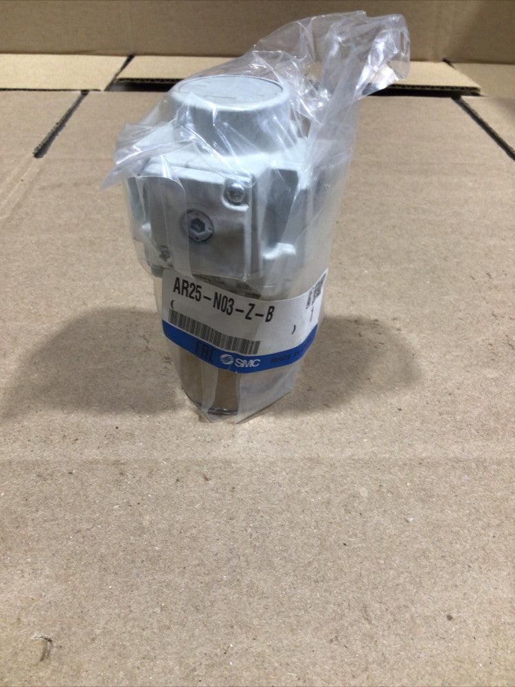 SMC AR25-N03-Z-B  regulator, modular, 3/8 npt NOS
