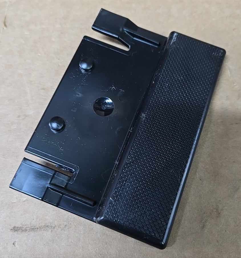 Square D 80121-652-01 Space Filler Plate Cover for I-LINE Panelboards, New!!
