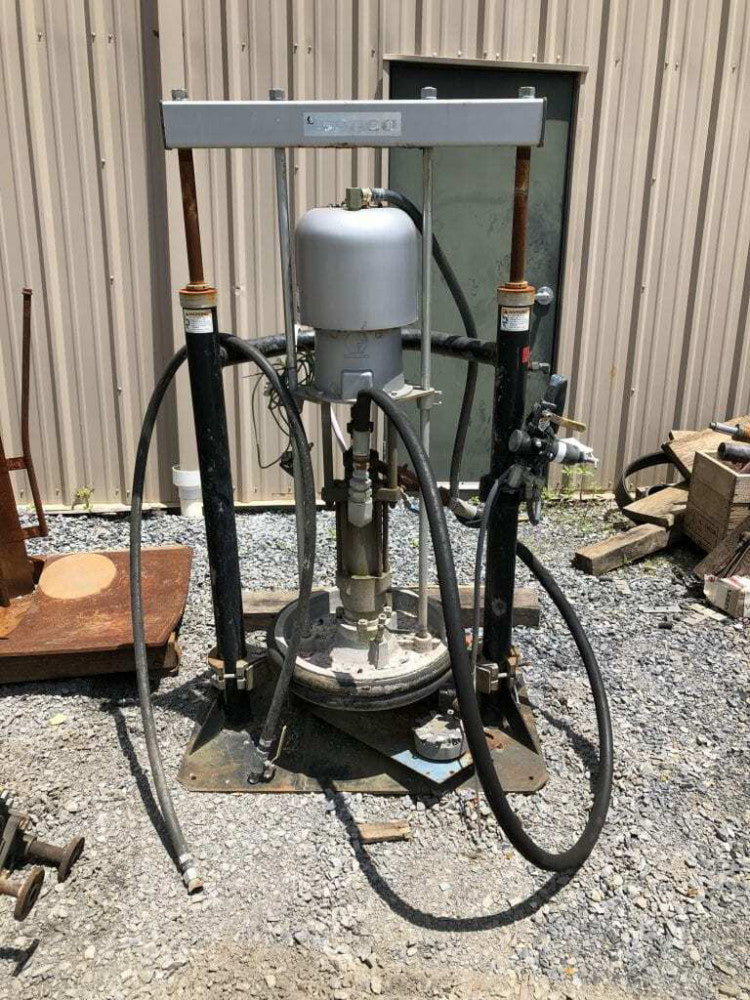 Graco 222835 Priming Piston Fluid Pump 11GPM 2400PSI Fluid / 100PSI Air 24:1