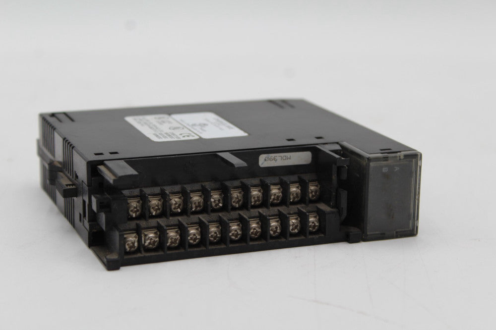 GE FANUC IC693MDL390E OUTPUT 120/240 VAC 2A 5PT ISOL