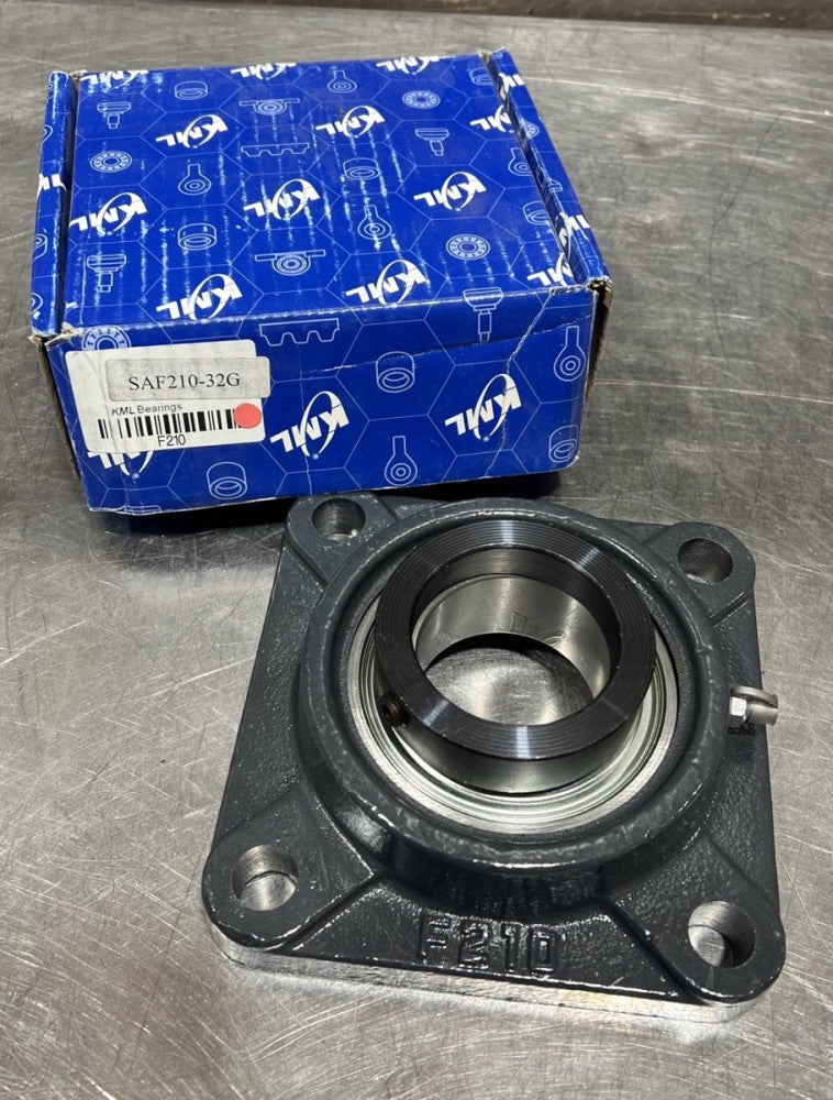 KML Flange Bearing SAF210-32G Nos Surplus