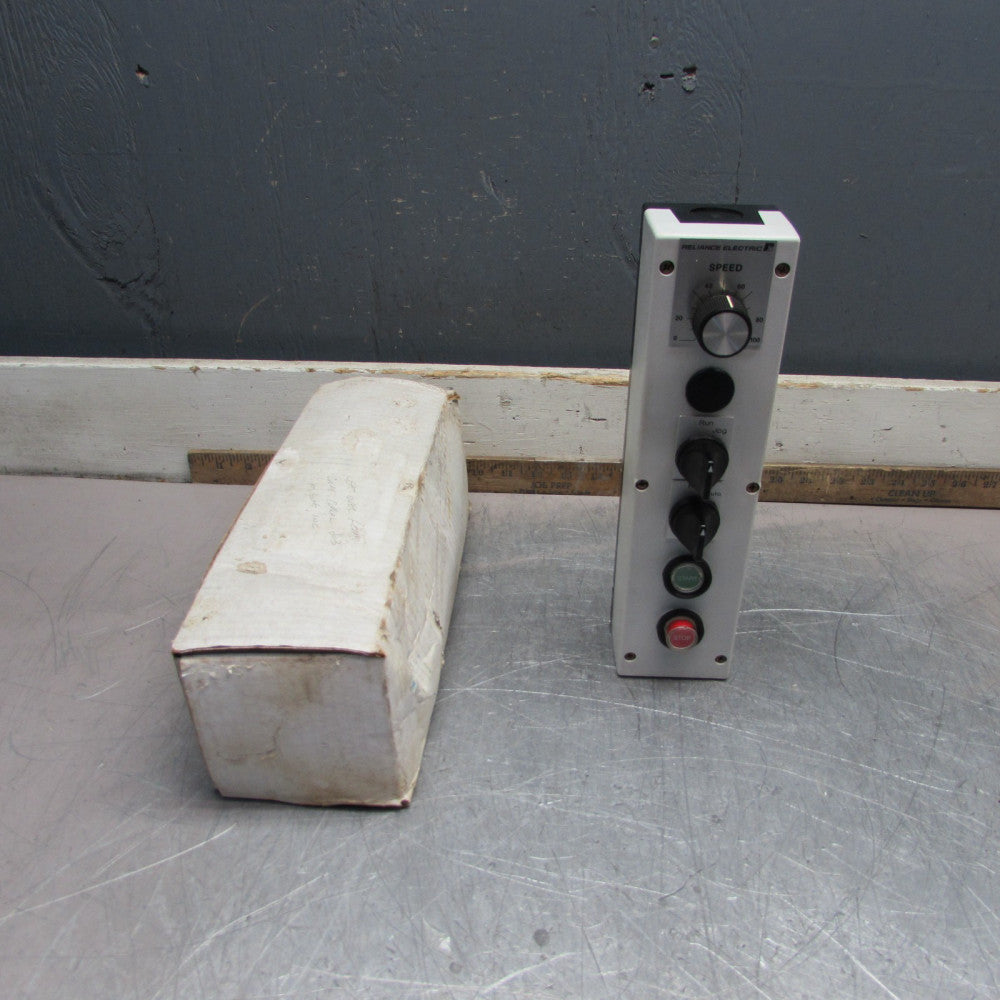 NEW! Reliance Electric, 9C300 , CONTROL STATION, ABB, NON-REV. MAKE OFFER!