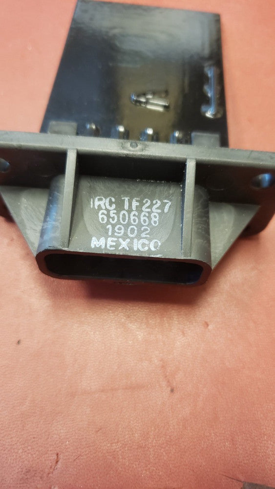 NEW Oshkosh Oshkosh 6HA356 Heater Resistor ( C1-S2-3)